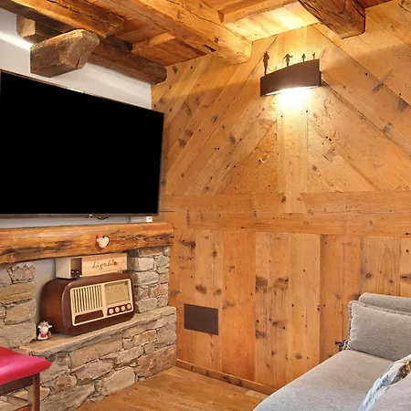 Chalet Lo Pailler De Mamma E Pappa *