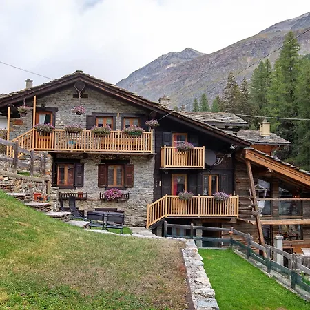 Chalet Lo Pailler De Mamma E Pappa *
